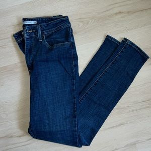 Levi jeans
